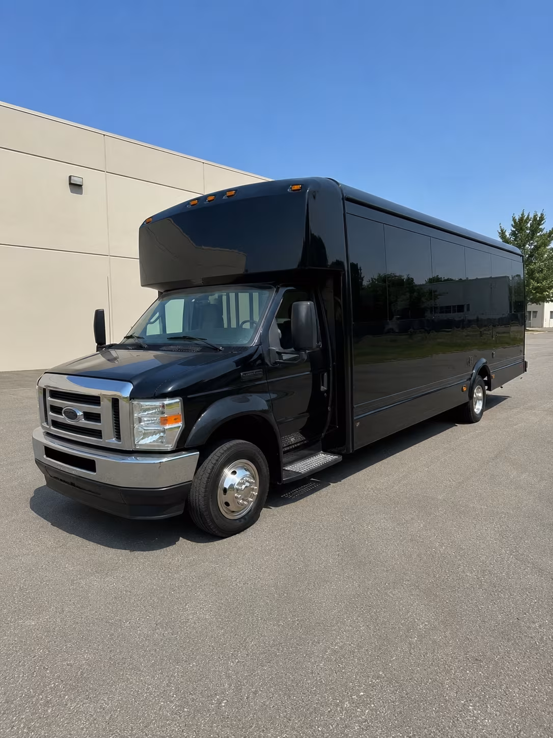 Virginia Beach Concert & Music Festival Transportation party bus exterior