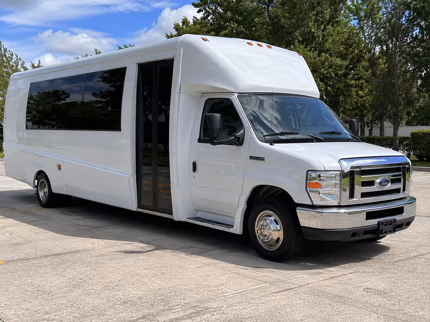 Virginia Beach Wedding Transportation party bus exterior