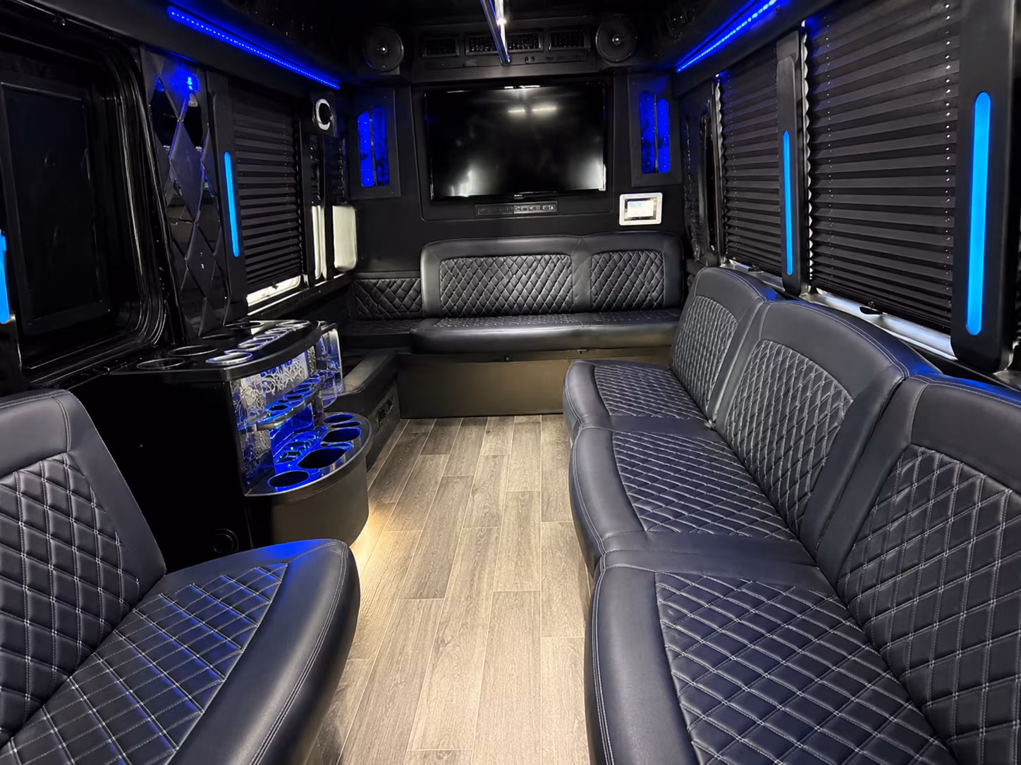 Virginia Beach Winery Tour & Pub Crawl Transportation